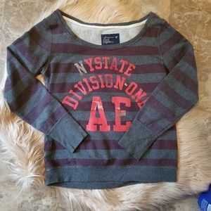 American eagle sweater size Medium